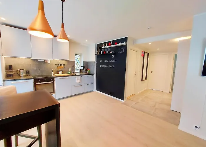 Ibsens Διαμέρισμα *